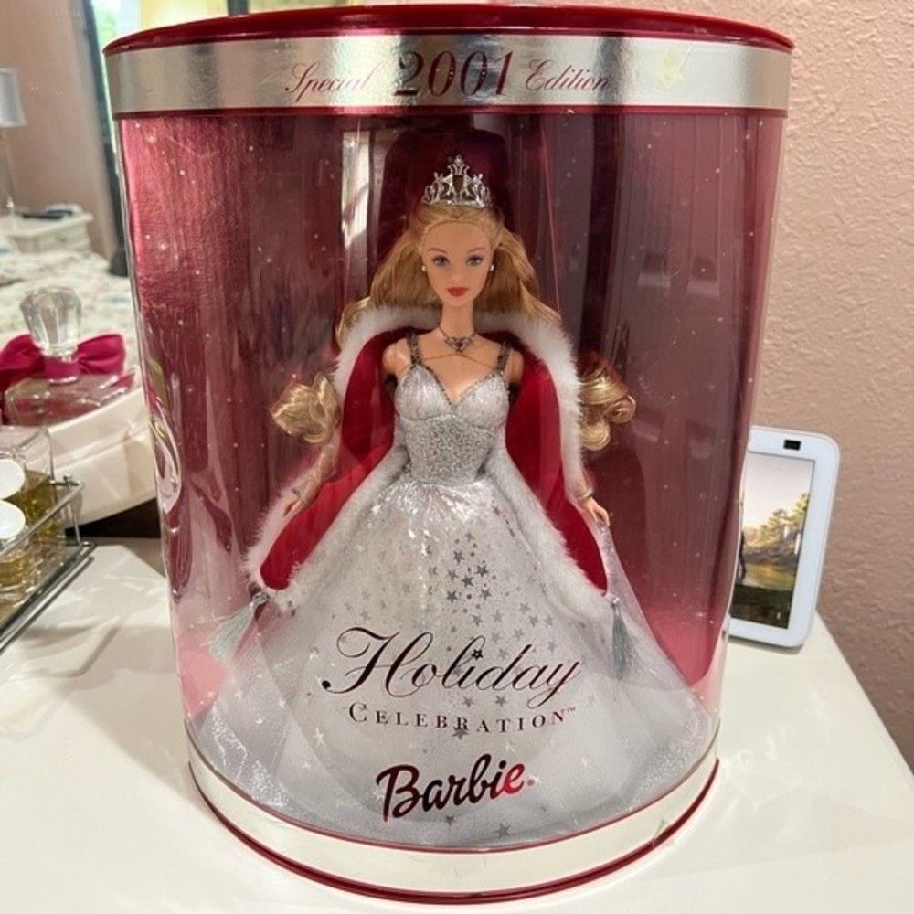 2001 Special Edition Holiday Celebration Barbie
